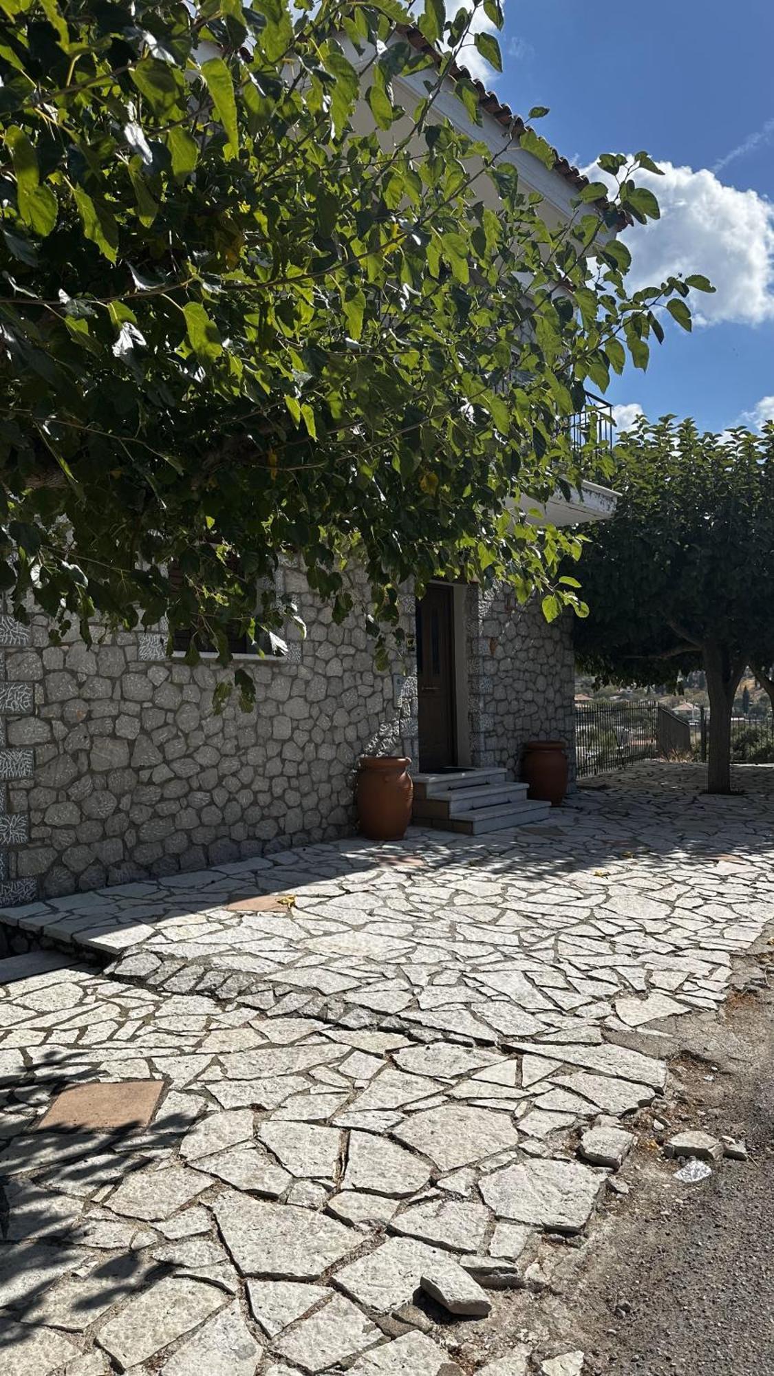 το πέτρινο Kyriaki